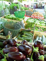 Marché du vendredi matin à Dieulefit